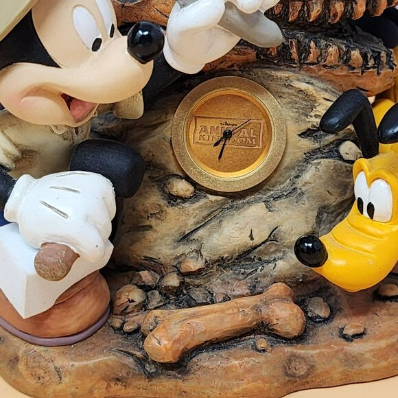 Disney Animal Kingdom Figurine "Diggin In The Boneyard" Clock UNTESTED - Picture 7 of 13